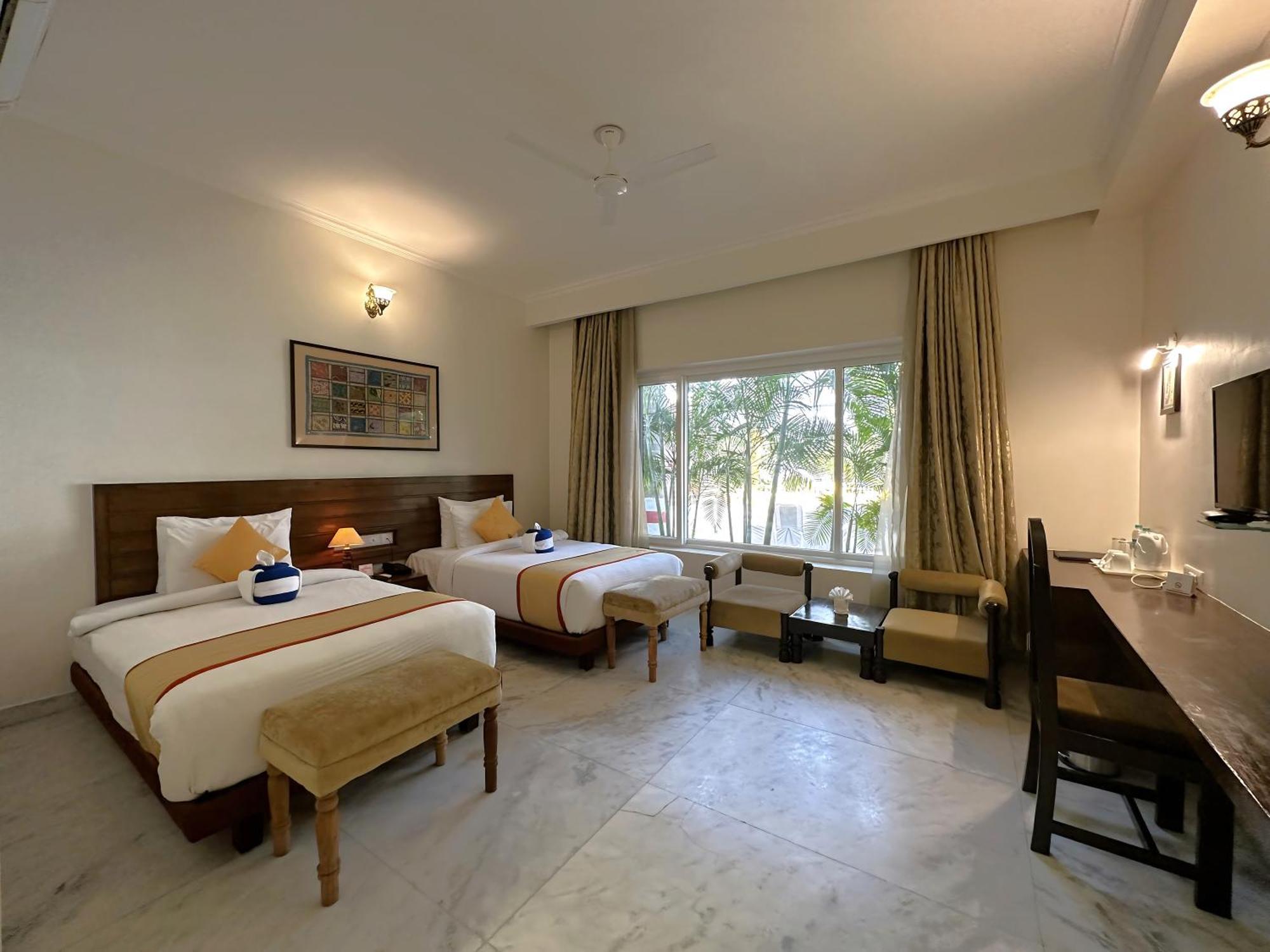 A S Hotels Khajurāho Extérieur photo